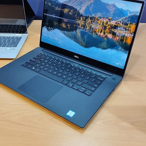 Dell Precision 5540, photo du catalogue EDH