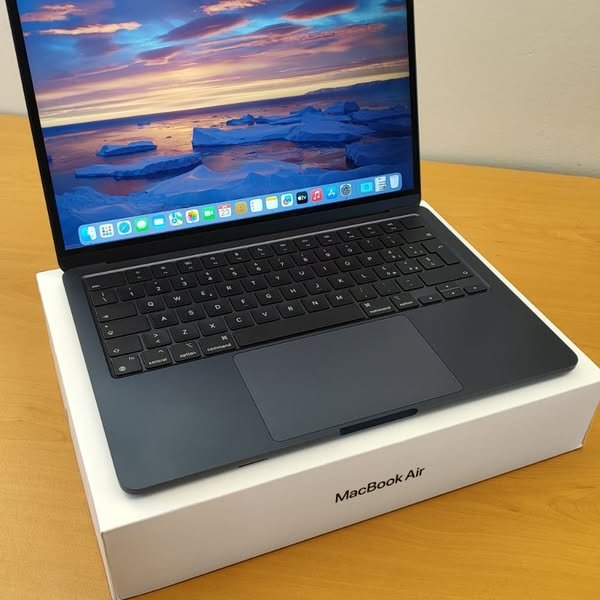 Apple MacBook Air 13″ M2 · 2022, photo du catalogue EDH