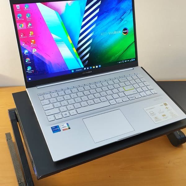 Asus Vivobook 15 OLED, photo du catalogue EDH